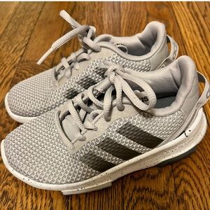 Adidas Racer TR 2.0 Kids Sneakers Size 11